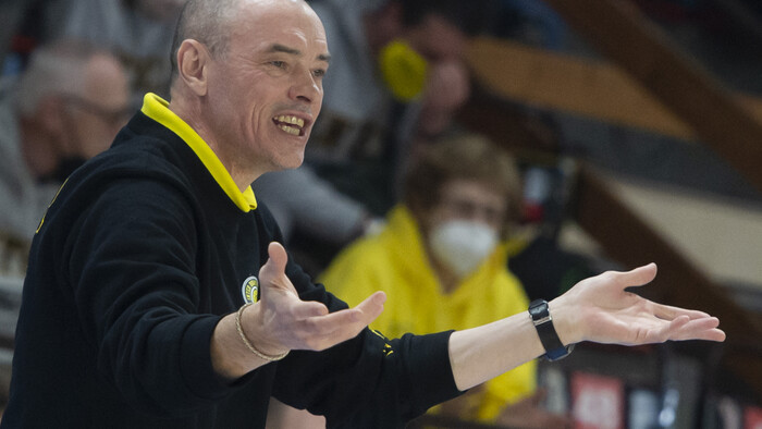 Basketbal: Slovensko - Lotyšsko 60 : 93