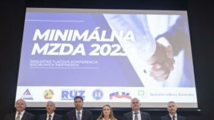 Minimálna mzda bude 700 €