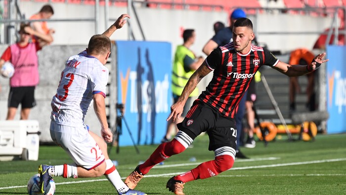 Futbal: Trnava prehrala s Rakówom, Slovan remizoval v Aténach
