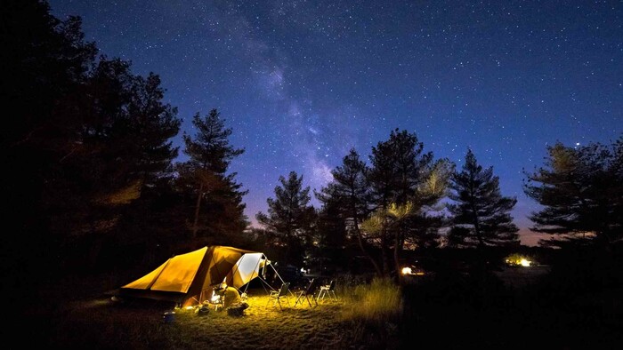 Nocľah pod hviezdami