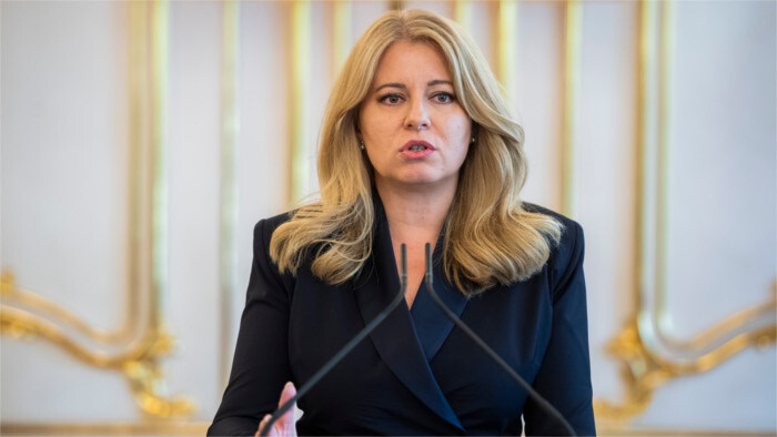 Tribunal de Bratislava se pronuncia sobre la disputa entre un diputado de Smer-SD y la jefa de Estado