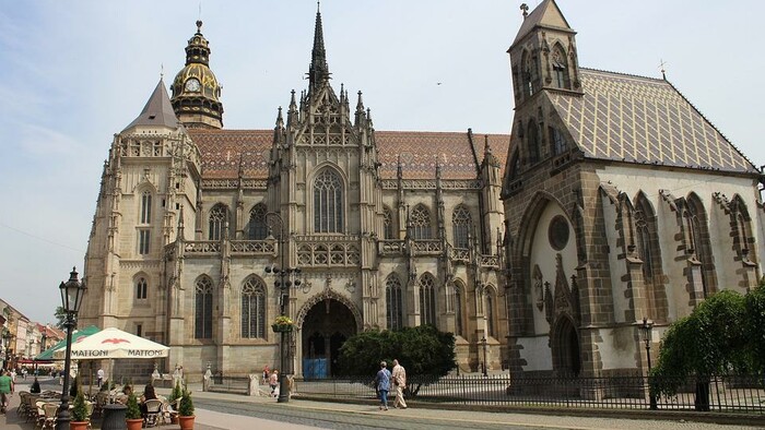 Pochovávanie v košickom Dóme