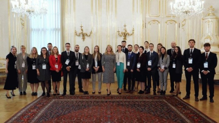 Summer school of climate leaders at President's Office begins