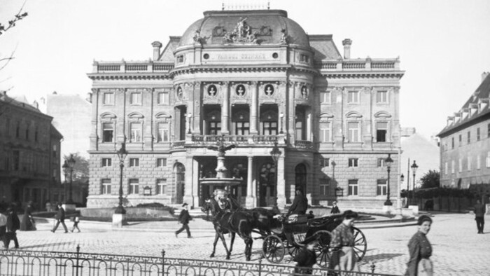 V Historickej budove SND objavili vzácne maľby