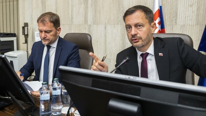 Slovak government goes into minority