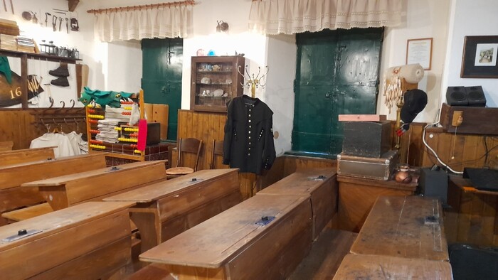 Návšteva historickej školy v Španej Doline