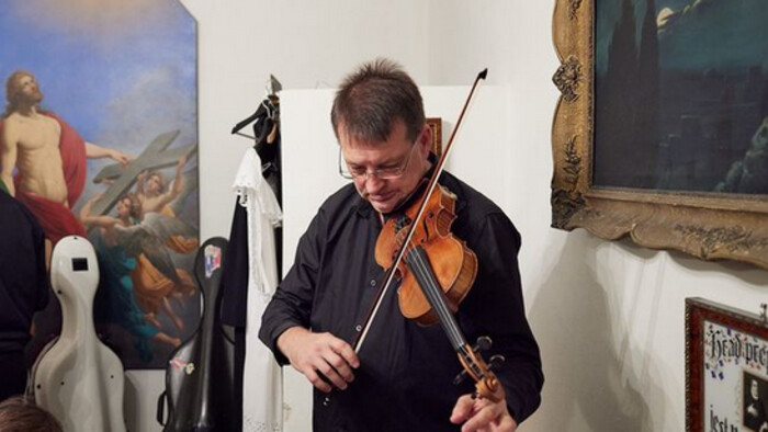 Huslista Igor Karško sa predstavil na festivale Konvergencie