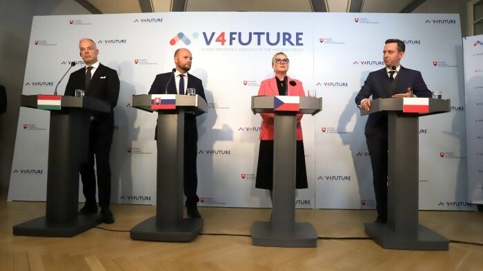 Ukraine-Krieg intensiviert Kooperation der V4-Armeen
