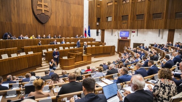 Parlament billigte Stellungnahme der Slowakei zur Unterstützung der Ukraine