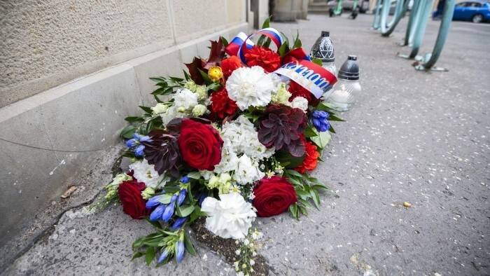 Slovakia honours victims of tragic car accident in Bratislava