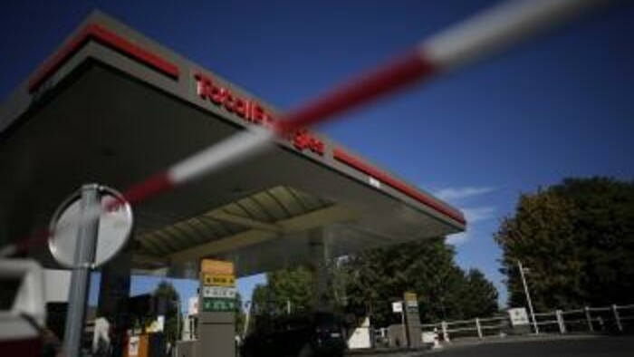 Francúzsko: Nedostatok benzínu