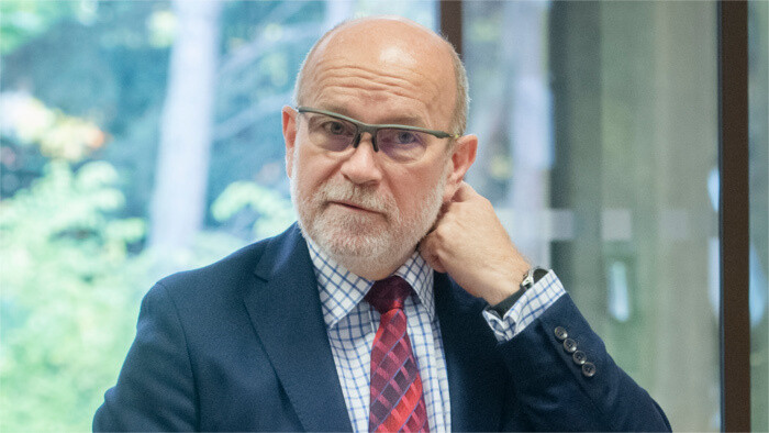 Р. Качер о распространении ценностей демократии среди молодежи