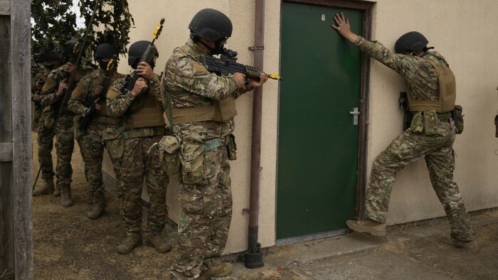 В Словакии будут тренировать украинских военных  