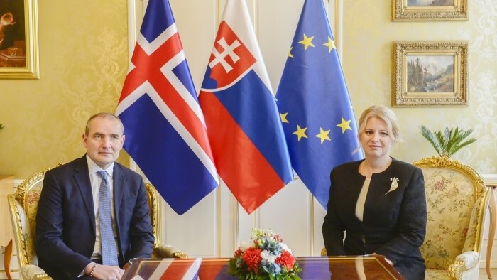 Islands Präsident zu Besuch in der Slowakei