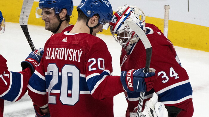 Hokej: Slafkovský nedohral svoj 10. zápas v NHL