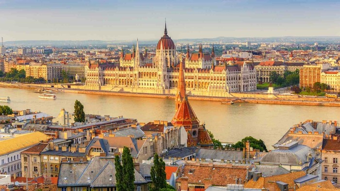 Budapešť: Odstrániť sovietsky obelisk?