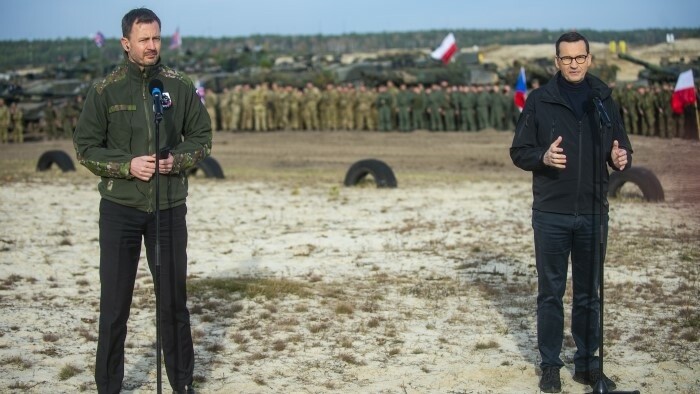 Ministerpräsident Heger bei internationaler Militärübung in Polen