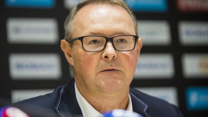 Hokejový Slovan krstil knihu ku storočnici klubu