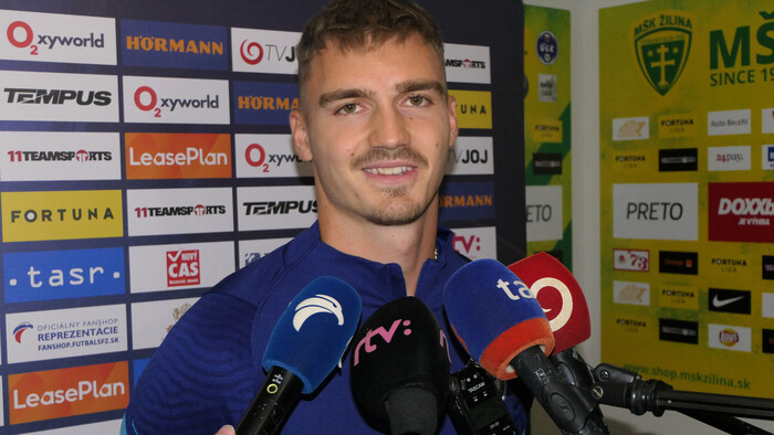 Futbal: reprezentácia odlieta do Čiernej Hory