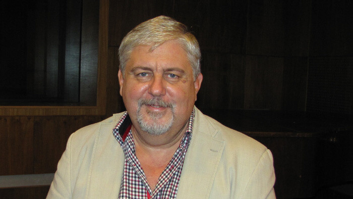 Humorista Oliver Andrásy má 65 rokov