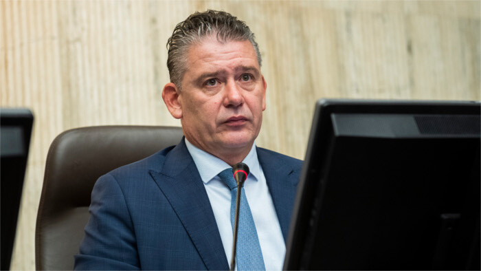 Pénurie et bénévolat au conseil des ministres 