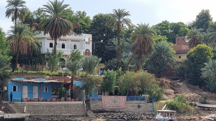 Asuan Hotel.jpg