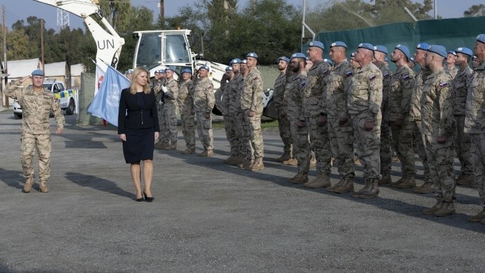 Президент Чапутова встретилась с военнослужащими на Кипре