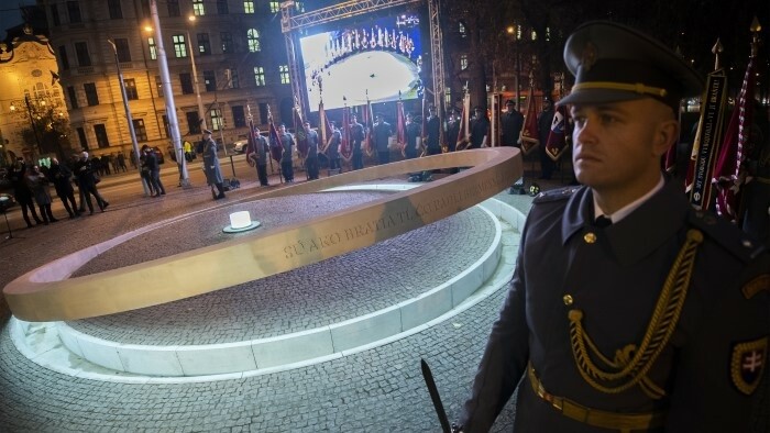Tomb of the Unknown Soldier unveiled in Bratislava
