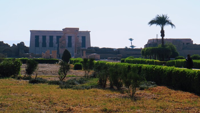 Qena - dendera chram 1.jpg