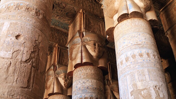 Qena dendera chram dnu.jpg