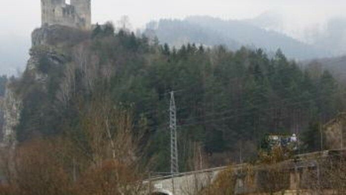 Cesta pod Strečnom