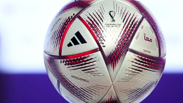 Futbal: semifinále MS sa bude hrať s novou loptou
