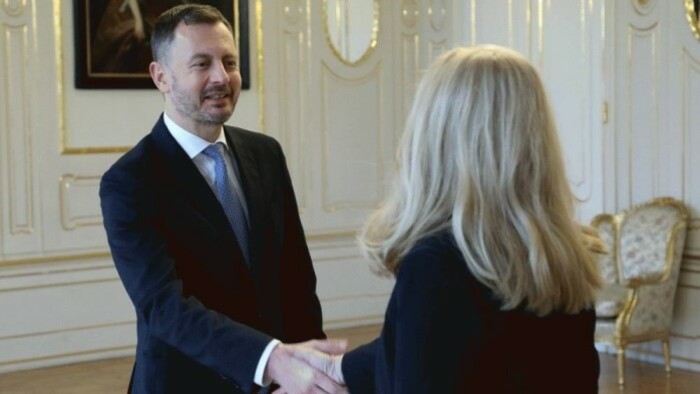 Regierungskrise: Čaputová berät mit Premier Heger