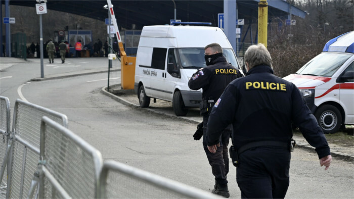 Atenuación del régimen fronterizo checo-eslovaco y controles aleatorios