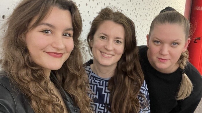 Speváčka Timea v predvianočnom :Popo_FM