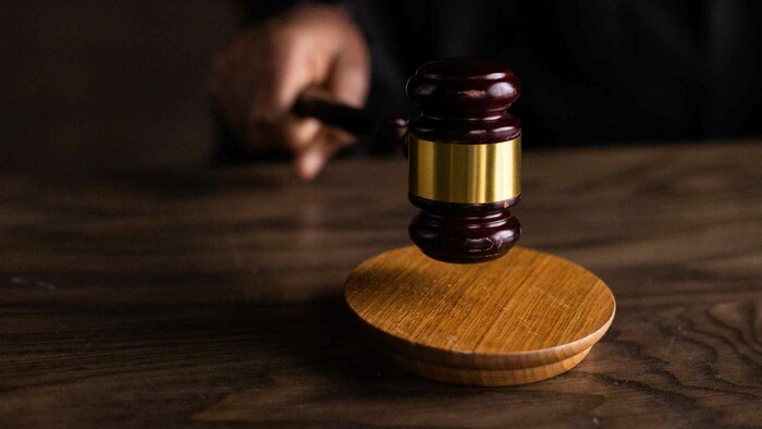 Grécka prokuratúra viní 24 ľudí z pašeráctva