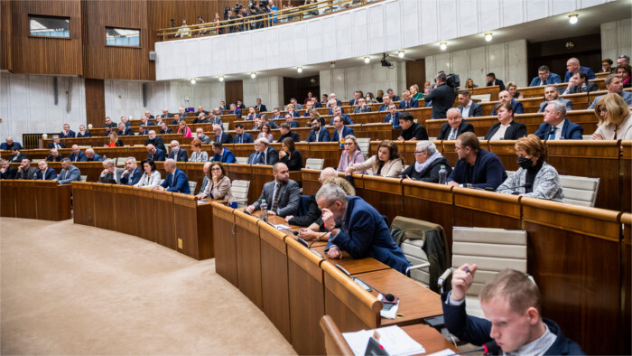 Journée clé au parlement slovaque