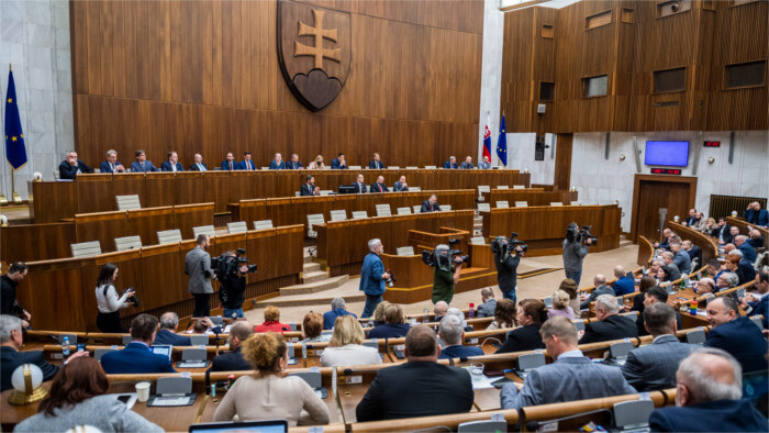 Moins de candidats pour un fauteuil de député