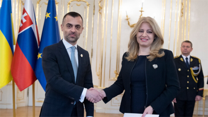 Nouvel ambassadeur ukrainien