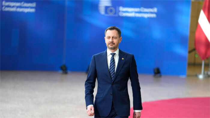 Eslovaquia no apoya los muros fronterizos, destaca Heger en Bruselas