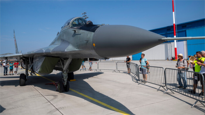 У представителей разных партий позиция по МиГ-29 отличается