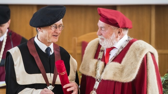 Honoris causa für zwei Nobelpreisträger