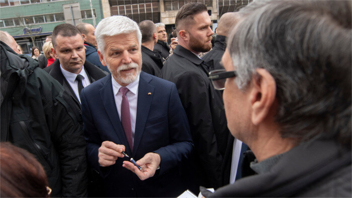 Mandatario checo se encuentra de visita oficial en Eslovaquia