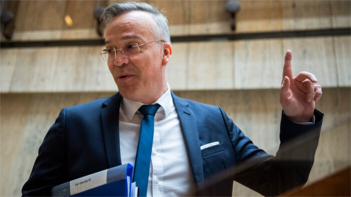 El déficit presupuestario ascendió a 1.560 millones de euros en marzo