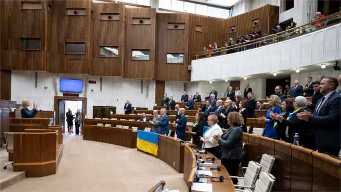 Parlamento aprueba nuestra posición frente a Ucrania