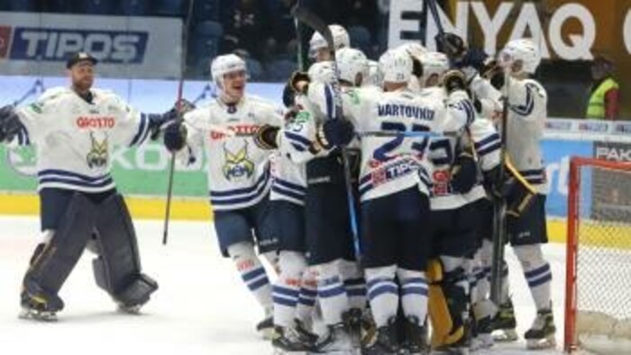 HOKEJ: Play off ZV-SNV