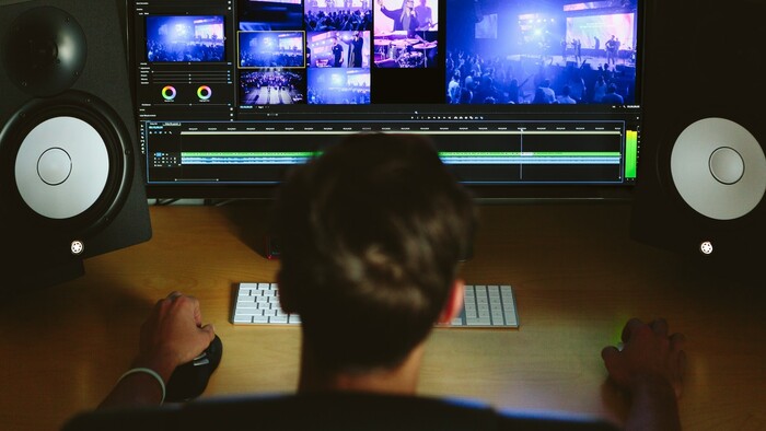 Na tému hudba: Hudobný priemysel v dobe digitálnych médií a sociálnych sietí