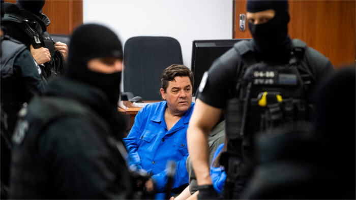 Los fiscales proponen cadena perpetua para Marian K. y Alena Zs. 