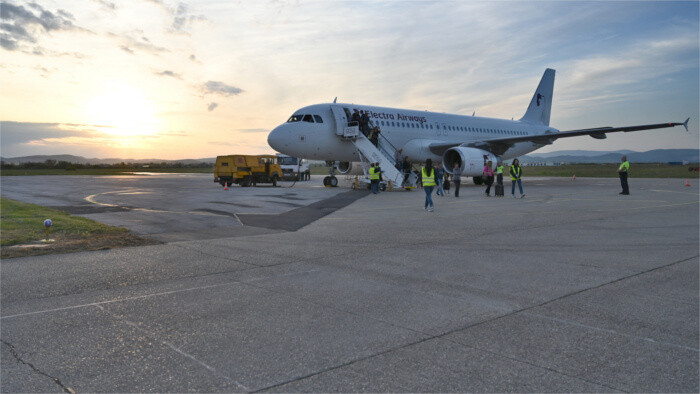 En el aeropuerto de Piešťany aterriza el primer avión turístico