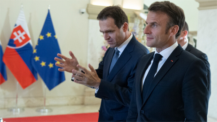 Macron muestra su interés en desarrollar las relaciones con Eslovaquia